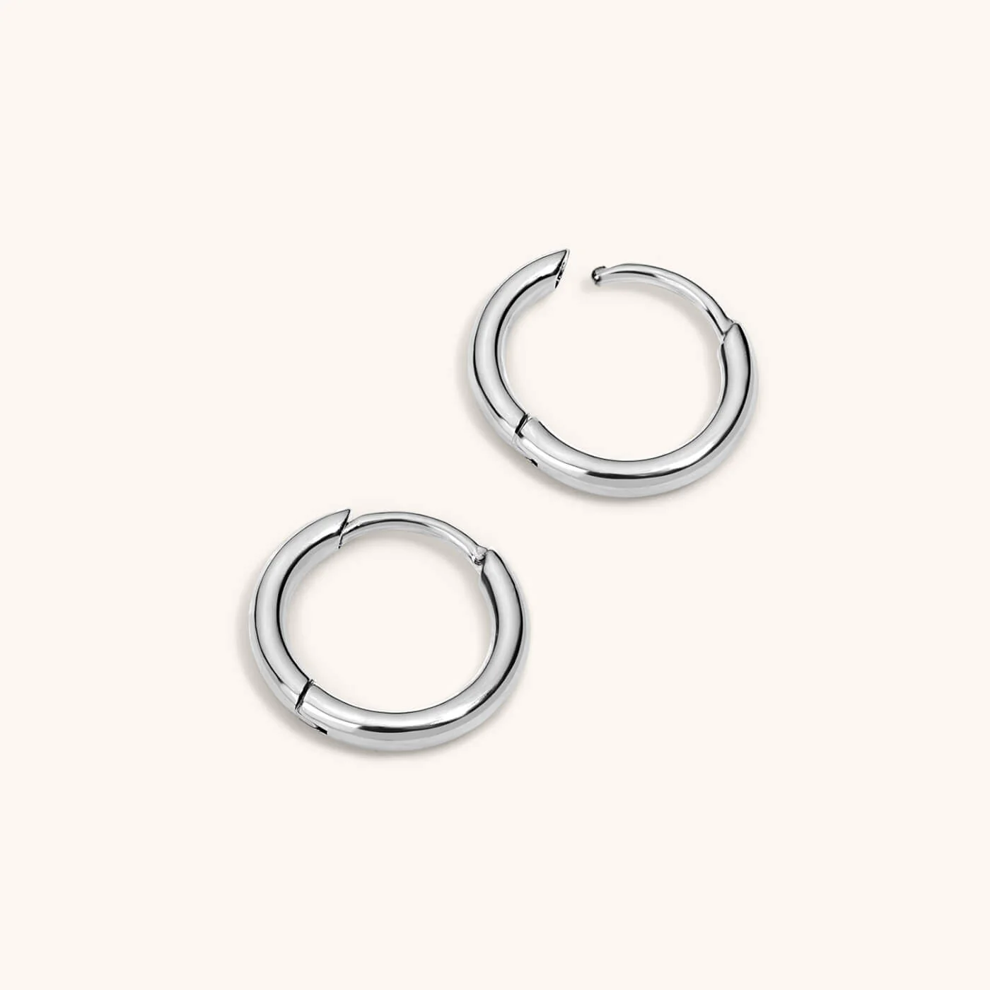 Everyday Hoop Duo in Titanium - Image 7
