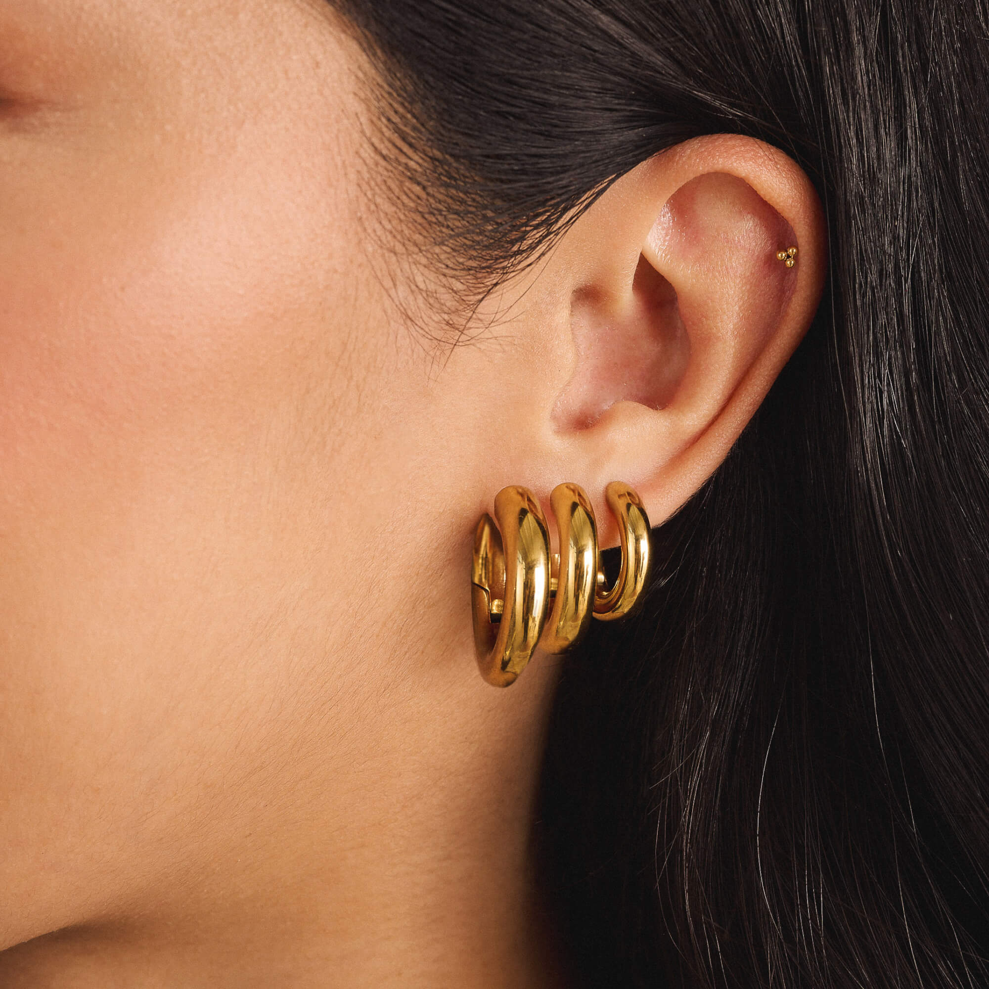 Micro Every Body Hoops in Titanium - Image 6